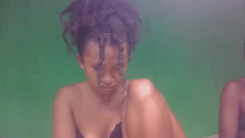 Snapshot of anitaazzh chatting on 05-28-26, 08:11 anitaazzh online show from 05-28-26, 08:11