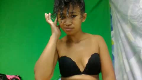 Snapshot of anitaazzh chatting on 06-01-26, 06:48 anitaazzh online show from 06-01-26, 06:48