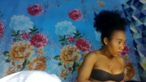 Snapshot of anitaazzh chatting on 06-16-26, 03:03 anitaazzh online show from 06-16-26, 03:03