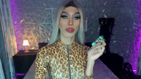 Miss Ann online show from 01-24-25, 10:19