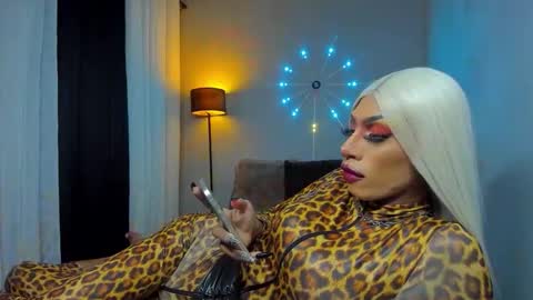 Miss Ann online show from 11-24-25, 11:10