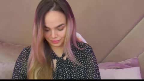 AnitaVenture online show from 11-12-25, 04:24