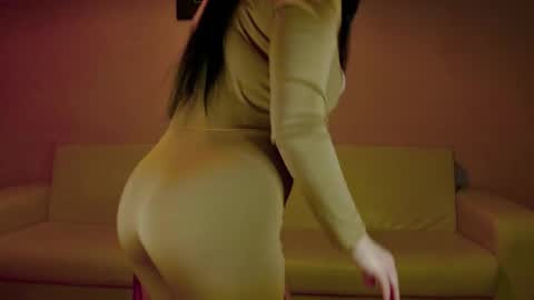 Anitta online show from 03-15-26, 06:25