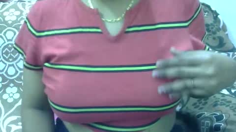 Snapshot of anjali_dogra786 chatting on 10-21-25, 08:04 anjali_dogra786 online show from 10-21-25, 08:04