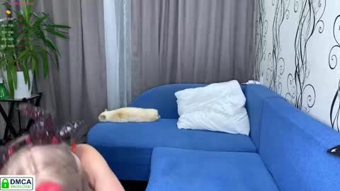 anjalin_sososok online show from 10-31-25, 09:38