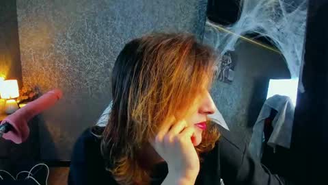 Angel online show from 05-14-26, 06:58