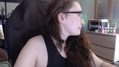 Nameless online show from 02-07-25, 01:58