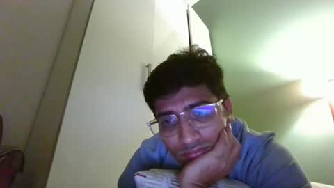 Snapshot of ankur1722 chatting on 10-28-25, 06:21 Slave looking for Mistress online show from 10-28-25, 06:21