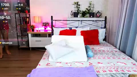 Snapshot of anna127moon chatting on 02-01-26, 04:11 Anna online show from 02-01-26, 04:11