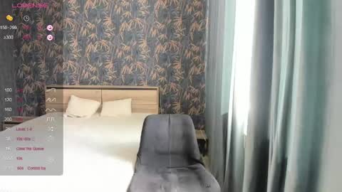 Snapshot of anna_aaaa chatting on 05-28-26, 01:41 Anna online show from 05-28-26, 01:41