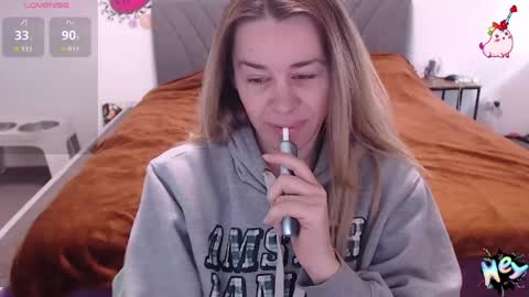 Anadirectgirl online show from 05-30-26, 08:00