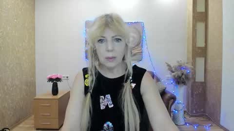 Anna Ditrih online show from 01-17-26, 12:54