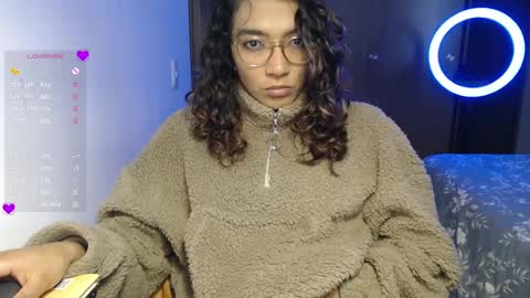 Snapshot of anna_dlove_cam chatting on 02-05-25, 03:09 Anna online show from 02-05-25, 03:09