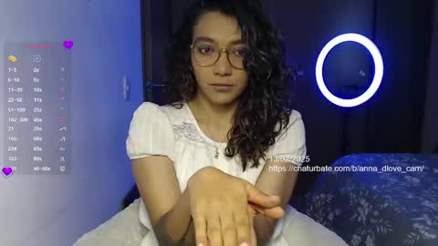Snapshot of anna_dlove_cam chatting on 02-14-25, 02:33 Anna online show from 02-14-25, 02:33