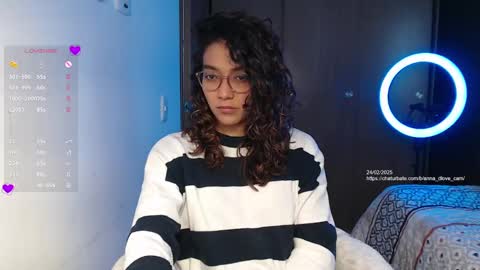 Snapshot of anna_dlove_cam chatting on 02-24-25, 03:53 Anna online show from 02-24-25, 03:53