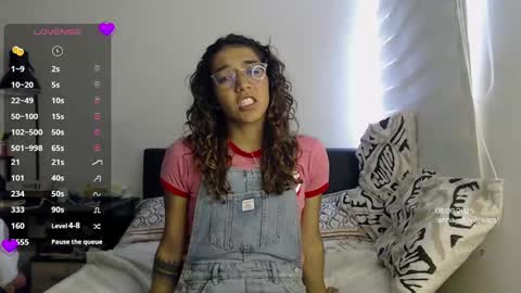 Snapshot of anna_dlove_cam chatting on 09-08-25, 03:00 Anna online show from 09-08-25, 03:00