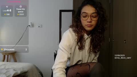 Snapshot of anna_dlove_cam chatting on 09-12-25, 03:34 Anna online show from 09-12-25, 03:34