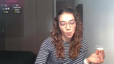 Snapshot of anna_dlove_cam chatting on 09-29-25, 03:39 Anna online show from 09-29-25, 03:39