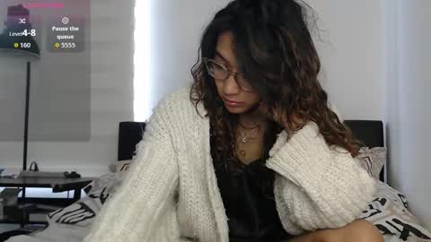Snapshot of anna_dlove_cam chatting on 10-14-25, 03:35 Anna online show from 10-14-25, 03:35