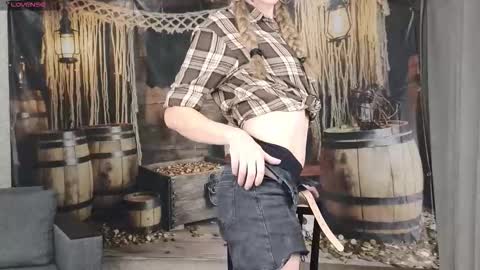 Snapshot of anna_inheart chatting on 03-03-26, 11:27 Anna online show from 03-03-26, 11:27