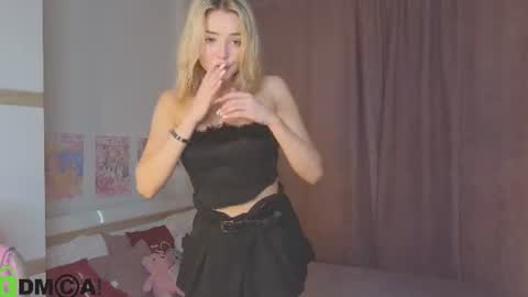 Snapshot of anna_nickol chatting on 08-06-26, 03:03 Anna online show from 08-06-26, 03:03