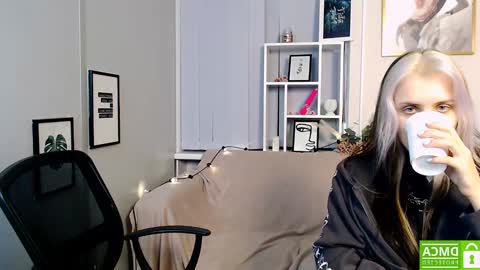 Snapshot of anna_sunshines chatting on 12-02-24, 01:57 Anna pvt is open online show from 12-02-24, 01:57