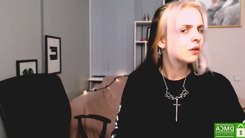 Snapshot of anna_sunshines chatting on 12-03-24, 01:43 Anna pvt is open online show from 12-03-24, 01:43