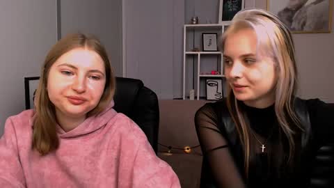 Snapshot of anna_sunshines chatting on 12-05-24, 10:55 Anna pvt is open online show from 12-05-24, 10:55