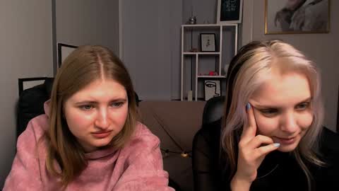 Snapshot of anna_sunshines chatting on 12-05-24, 02:00 Anna pvt is open online show from 12-05-24, 02:00