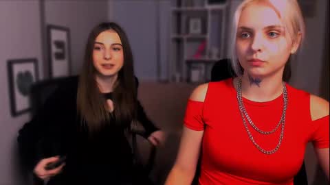 Snapshot of anna_sunshines chatting on 12-12-24, 01:39 Anna pvt is open online show from 12-12-24, 01:39