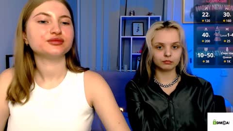 Snapshot of anna_sunshines chatting on 01-15-25, 10:38 Anna pvt is open online show from 01-15-25, 10:38