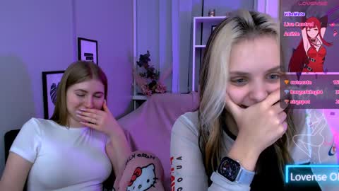 Snapshot of anna_sunshines chatting on 01-29-25, 04:52 Anna pvt is open online show from 01-29-25, 04:52