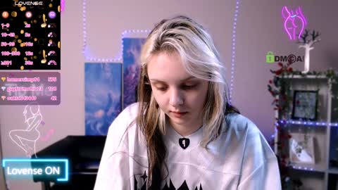 Snapshot of anna_sunshines chatting on 01-31-25, 04:59 Anna pvt is open online show from 01-31-25, 04:59