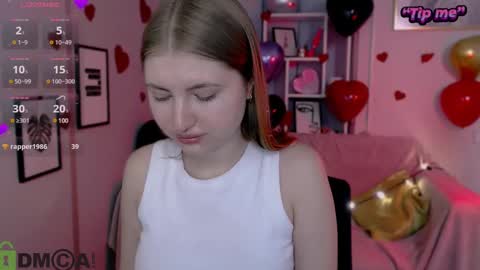Snapshot of anna_sunshines chatting on 02-14-25, 11:42 Anna pvt is open online show from 02-14-25, 11:42