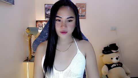 Snapshot of anna_thompsonxx chatting on 01-06-25, 04:36 SWEET ANNA online show from 01-06-25, 04:36