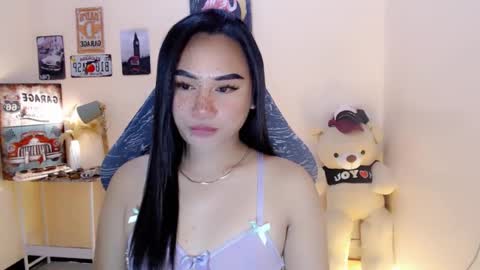 Snapshot of anna_thompsonxx chatting on 02-05-25, 03:02 SWEET ANNA online show from 02-05-25, 03:02