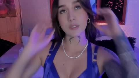 Snapshot of annaa__ chatting on 03-18-26, 02:15 annaa__ online show from 03-18-26, 02:15