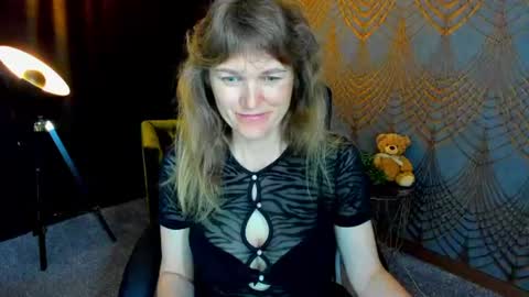 Snapshot of annabel_xxx chatting on 06-13-26, 06:00 Annabel online show from 06-13-26, 06:00