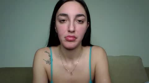 Snapshot of annabloempje chatting on 01-22-25, 08:06 Anna online show from 01-22-25, 08:06