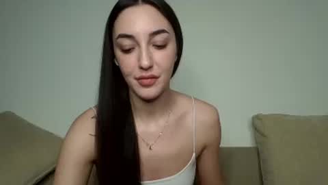 Snapshot of annabloempje chatting on 01-28-25, 03:46 Anna online show from 01-28-25, 03:46