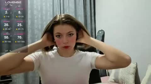 Snapshot of annadutton chatting on 07-02-26, 08:04 Luna online show from 07-02-26, 08:04