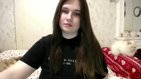 Anna online show from 04-18-26, 01:48