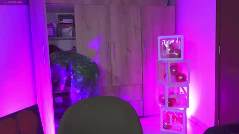 Anna online show from 02-22-26, 10:30