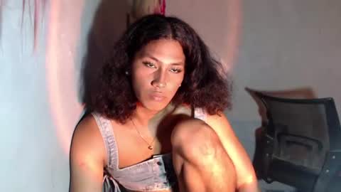 Snapshot of annalala22 chatting on 05-01-26, 10:25 annalala22 online show from 05-01-26, 10:25