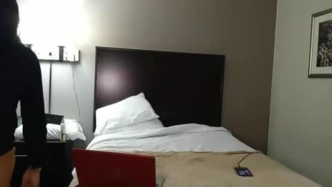 Anna Lee Cross online show from 04-01-26, 08:59