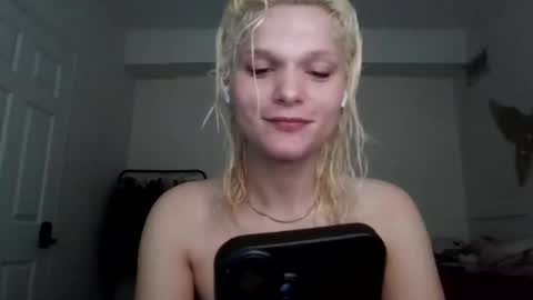 AnnaMarrie online show from 03-28-26, 05:34