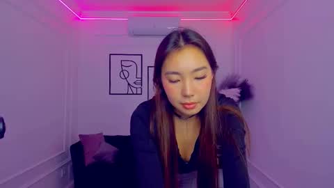 Anna online show from 11-07-25, 07:25