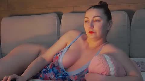 Snapshot of annasplash chatting on 05-03-26, 04:29 annasplash online show from 05-03-26, 04:29