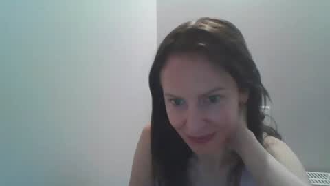 Snapshot of annawetpassion chatting on 07-27-26, 09:05 Anna online show from 07-27-26, 09:05