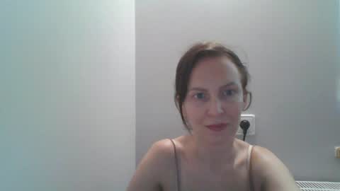 Snapshot of annawetpassion chatting on 08-05-26, 08:17 Anna online show from 08-05-26, 08:17